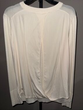 lululemon Cream Scoop Neck Lightweight Sweater with Open Back size 8